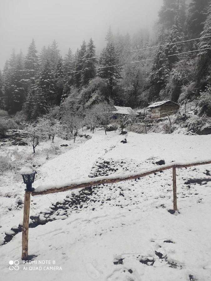 Moksha - By The River Villa Jibhi Exterior foto